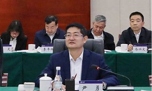 尹勇股市直播(上海朱勇股市直播)_https://www.ljyuan-tech.com_创业板_第1张