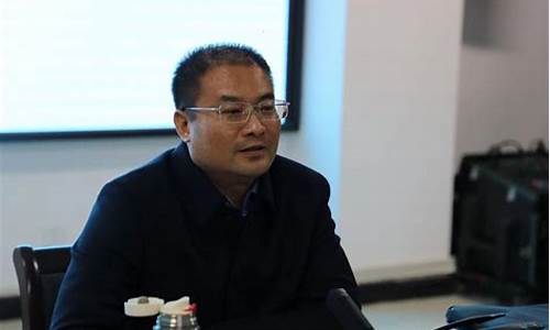 周大鹏股市直播(周大鹏履历)(周大鹏书法)_https://www.ljyuan-tech.com_深交所_第1张