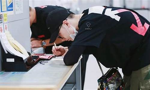 小王老师财经直播(小王谈财经)(小王课堂)_https://www.ljyuan-tech.com_创业板_第1张